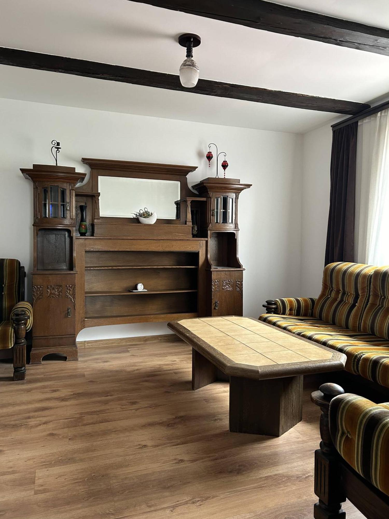 Hotel Intim Rădăuţi Buitenkant foto